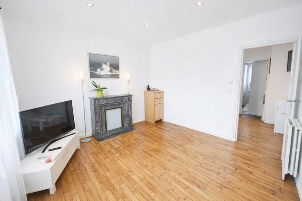 APPARTEMENT T3 - TRIANGLE D OR - DERNIER ETAGE - DALLE BETON - AUCUNS TRAVAUX - FAIBLES CHARGES - RARE