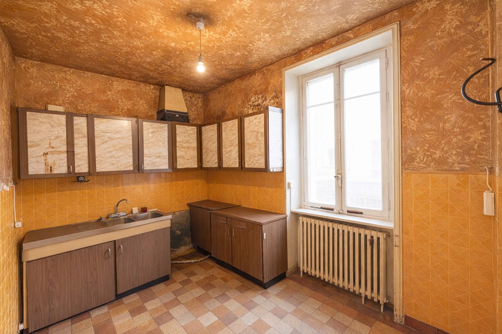 MAISON - 3 CHAMBRES (POSSIBLE 4) - PROCHE CENTRE VILLE - QUARTIER CALME- TERRAIN CLOS ET ARBORE photo 3