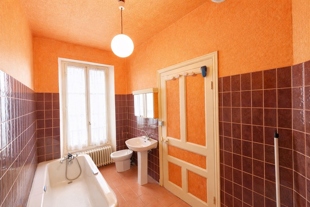 MAISON - 3 CHAMBRES (POSSIBLE 4) - PROCHE CENTRE VILLE - QUARTIER CALME- TERRAIN CLOS ET ARBORE photo 5