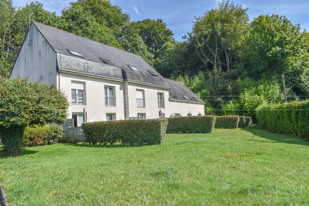 APPARTEMENT DUPLEX T3 DANS PETITE RESIDENCE - ENTRE HAUTE ET BASSE VILLE - PARKING ET CAVE - LUMINEUX ET CALME