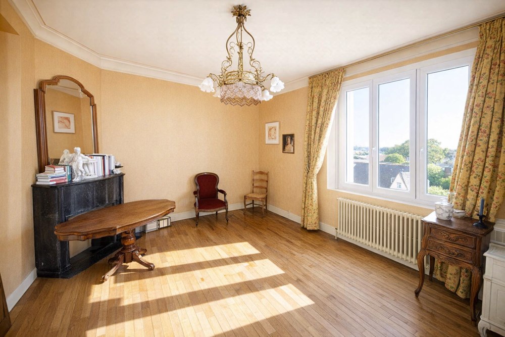 APPARTEMENT - 150 M² SUR DEUX ETAGES - DIVISION EN DEUX LOTS POSSIBLES -4 GRANDES CHAMBRES - LUMINEUX - PAS DE VIS A VIS photo 3