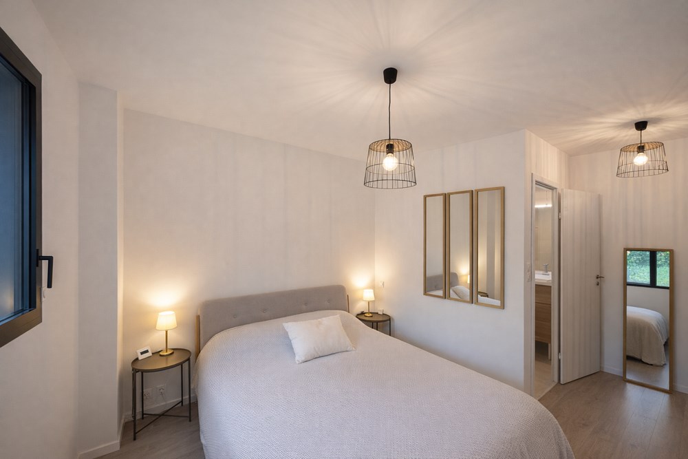 MAISON CONTEMPORAINE 2021 - T6 DE 130M² - TERRAIN 500M² - CALME - DPE DOUBLE A - EXCEPTIONNEL photo 4