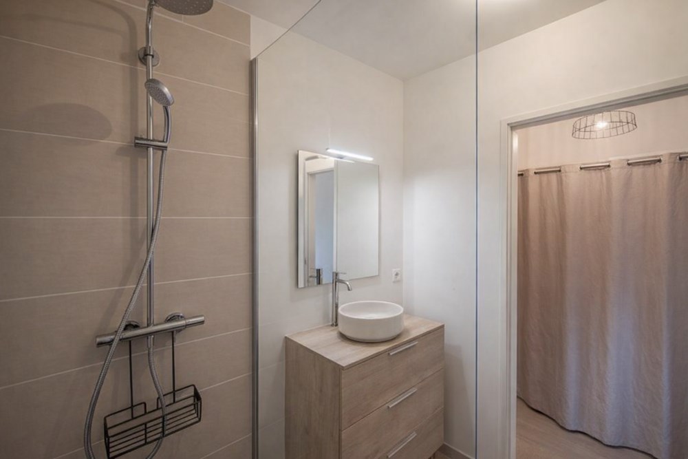 MAISON CONTEMPORAINE 2021 - T6 DE 130M² - TERRAIN 500M² - CALME - DPE DOUBLE A - EXCEPTIONNEL photo 5