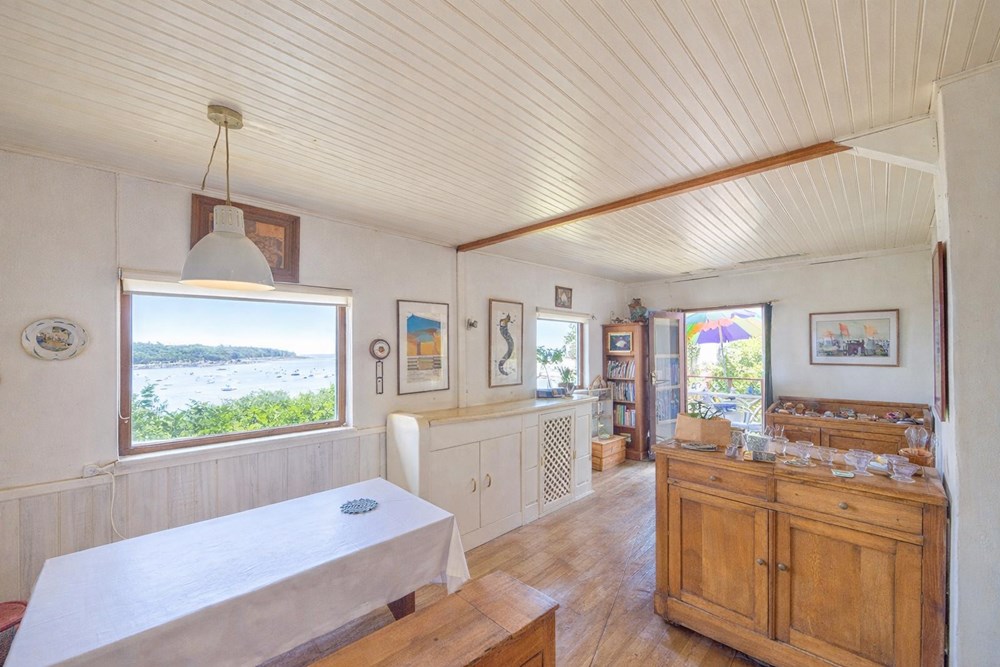 MAISON - VUE MER - PLAGE A PROXIMITE IMMEDIATE - TERRAIN DE 1000 M² - TRES RARE - A RENOVER photo 4