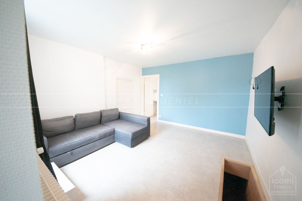 BEL APPARTEMENT LUMINEUX AVEC JARDIN - T2 - PETIT IMMEUBLE- CALME- SECTEUR TRES RECHERCHE photo 3