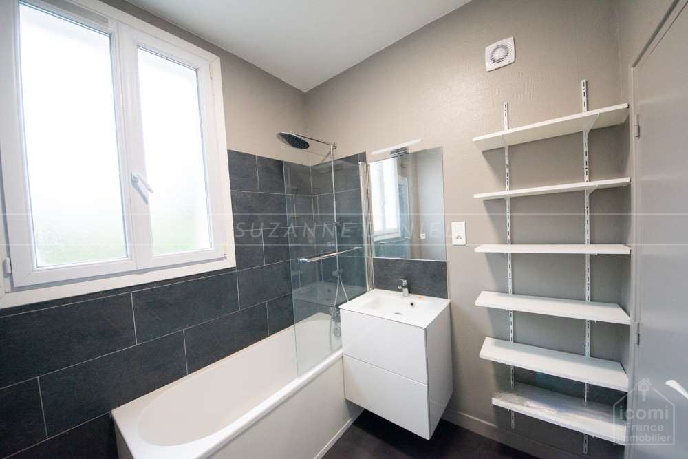 BEL APPARTEMENT LUMINEUX AVEC JARDIN - T2 - PETIT IMMEUBLE- CALME- SECTEUR TRES RECHERCHE photo 4