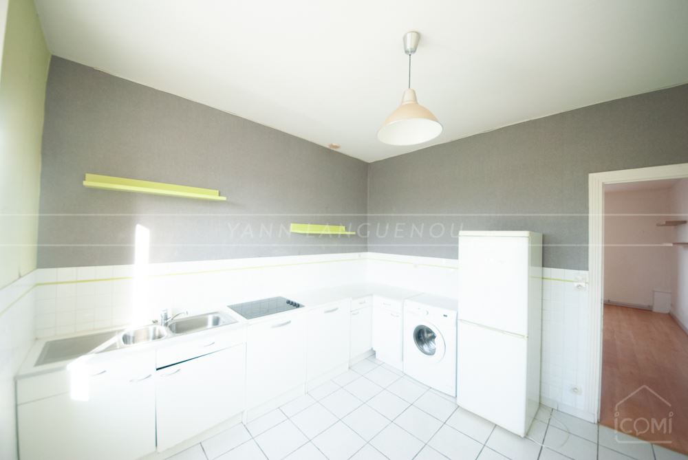 APPARTEMENT 71 M² - 2 CHAMBRES - CHAUFFAGE COLLECTIF - RENOVATION ERNERGETIQUE DE L'IMMEUBLE - CENTRE VILLE photo 4
