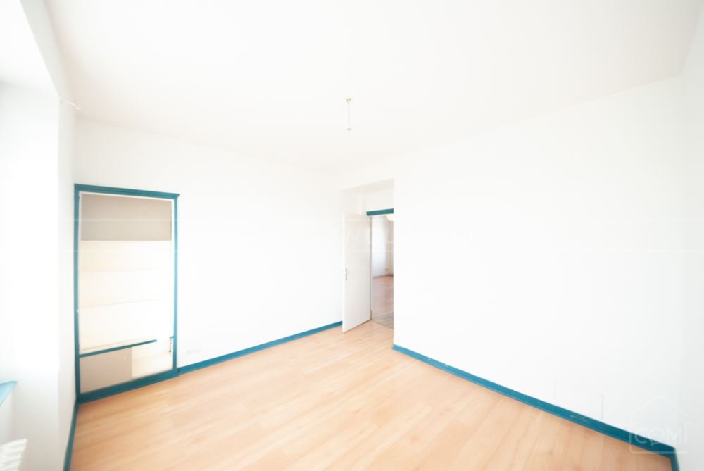 APPARTEMENT 71 M² - 2 CHAMBRES - CHAUFFAGE COLLECTIF - RENOVATION ERNERGETIQUE DE L'IMMEUBLE - CENTRE VILLE photo 5