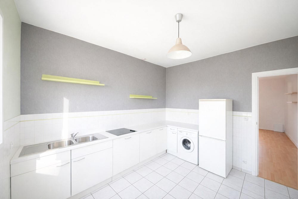 APPARTEMENT 71 M² - 2 CHAMBRES - CHAUFFAGE COLLECTIF - RENOVATION ERNERGETIQUE DE L'IMMEUBLE - CENTRE VILLE photo 2