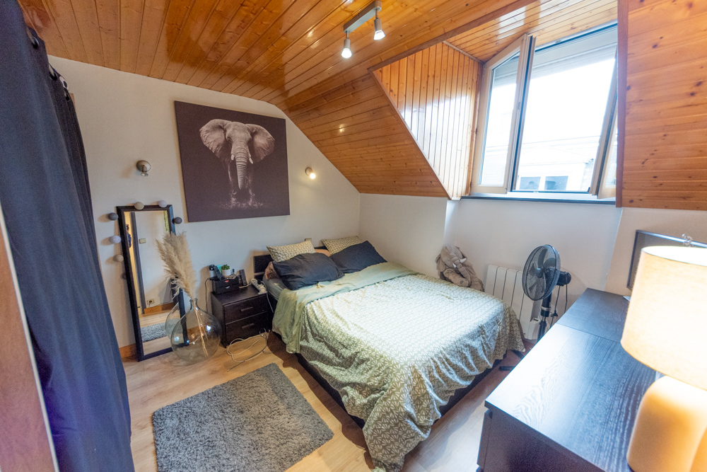 APPARTEMENT T2 33M² AU DERNIER ETAGE AVEC TERRASSE - FAIBLES CHARGES - DALLE BETON photo 4