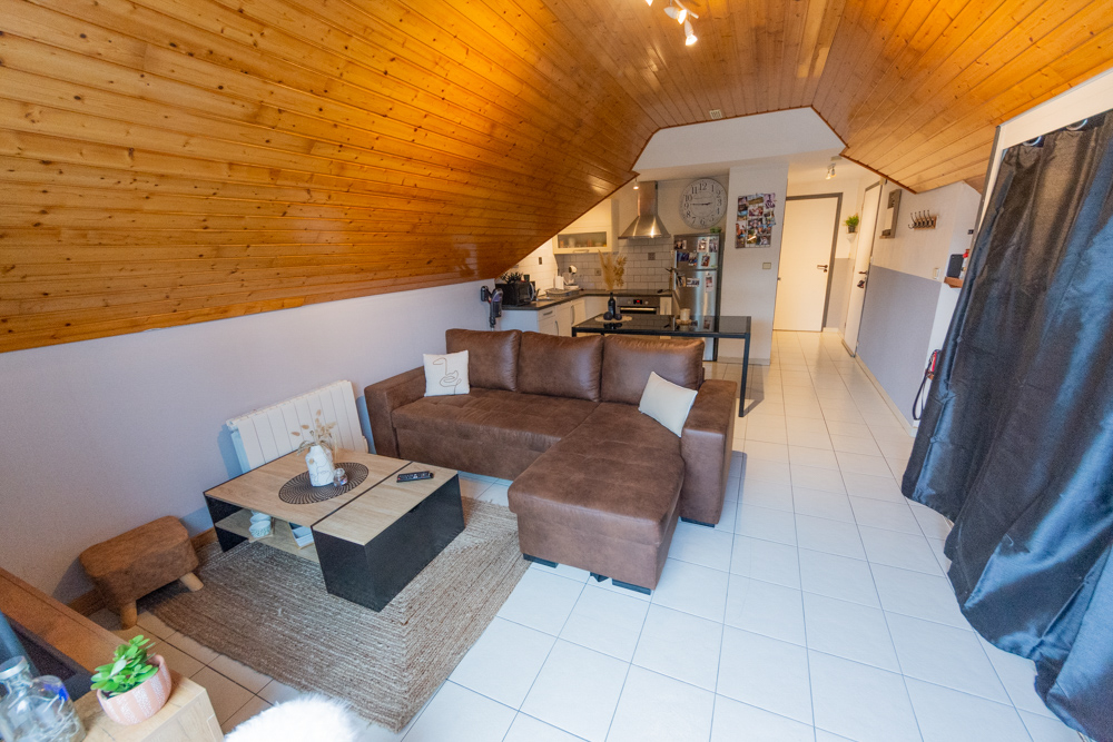 APPARTEMENT T2 33M² AU DERNIER ETAGE AVEC TERRASSE - FAIBLES CHARGES - DALLE BETON photo 3