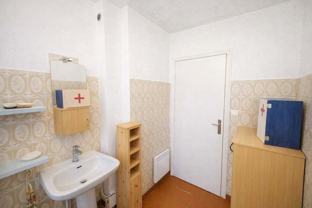 MAISON - 105 M² - 3 CHAMBRES - TERRAIN DE 4000 M² - GRAND SOUS SOL - CALME - SANS VIS A VIS photo 5