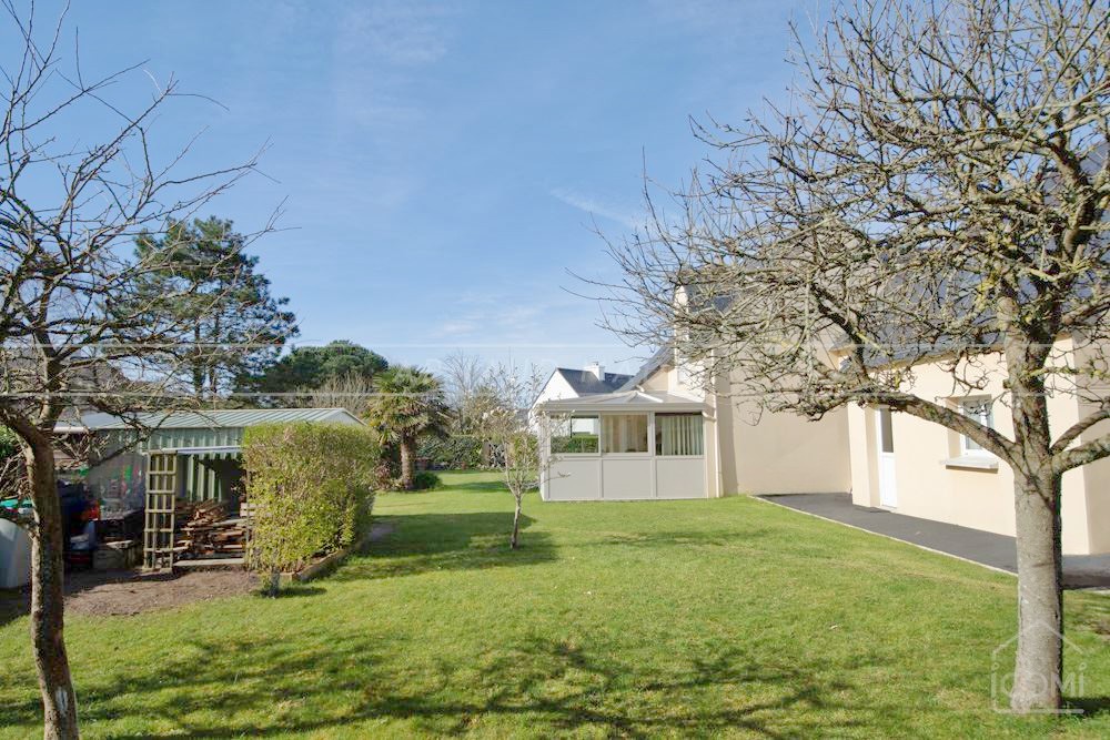 MAISON CONTEMPORAINE DES ANNEES 2000 - PIECE DE VIE TRIPLE 55 M² - 4 BELLES CHAMBRES - ACCES PMR - TERRAIN CLOS 1000 M² - LA PLAGE A 1MN photo 3