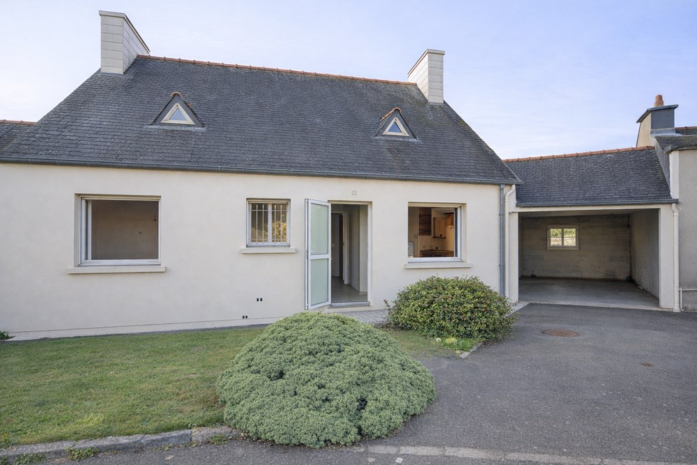 MAISON EN IMPASSE - PROCHE DU CENTRE - GROS POTENTIEL - 308 M² AU SOL - RENOVATION A PREVOIR - AU CALME photo 5