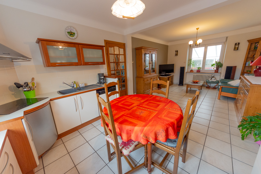 MAISON DE VILLE T5 107M² AVEC SOUS-SOL - GARAGE - 4 CHAMBRES SUR TERRAIN CLOS DE 260M²