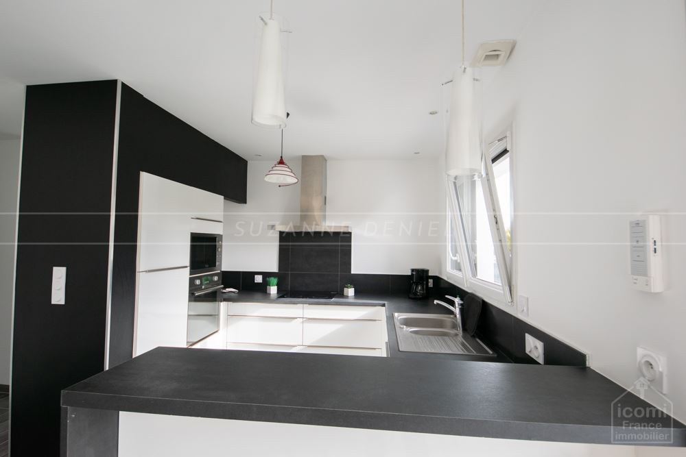 MAISON T4 - PLAIN PIED - PRESTATIONS DE QUALITES - TRANQUILITE ASSUREE - SOUS GARANTIE DECENNALE photo 4
