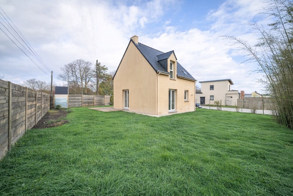 MAISON ANNEE 2013 BBC - 4 CHAMBRES DONT UNE EN RDC - GARAGE - JARDIN - NORMES PMR photo 5