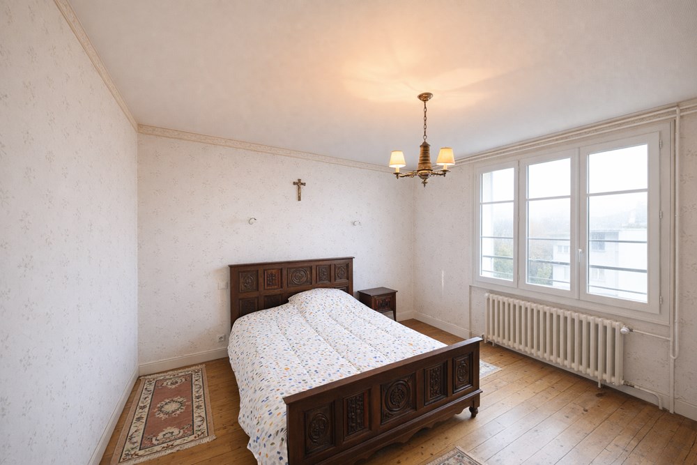 MAISON DE 160M² + MAISON DE 53M² - 10 PIECES - 8 CHAMBRES- GRAND TERRAIN - TRAVAUX A PREVOIR - PROCHE MER photo 4