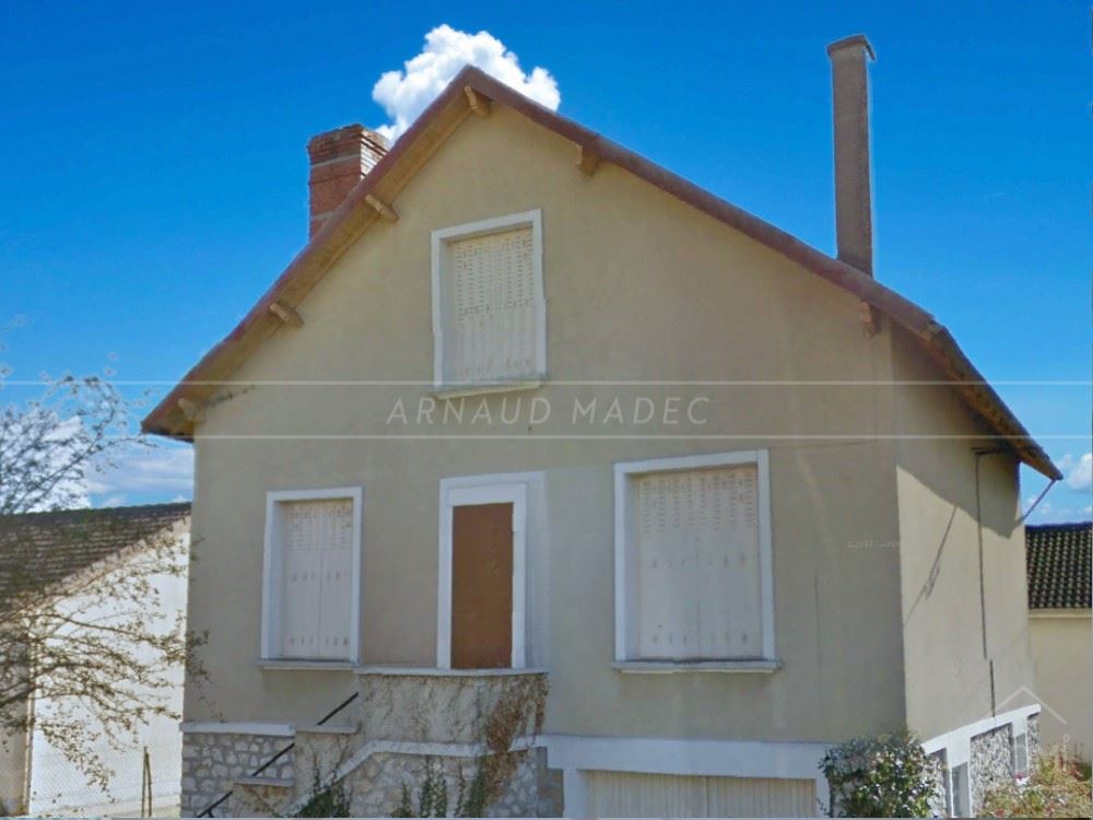 MAISON -