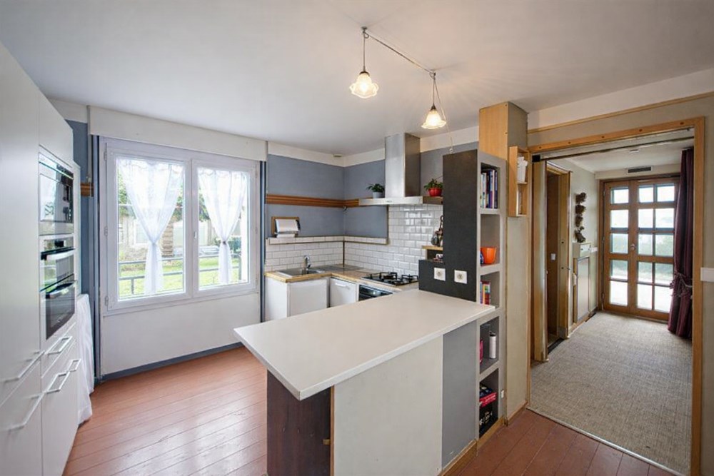 MAISON 90 M² - 3 CHAMBRES - GRANDE PIECE DE VIE - SOUS SOL COMPLET - TERRAIN 640 M² photo 3