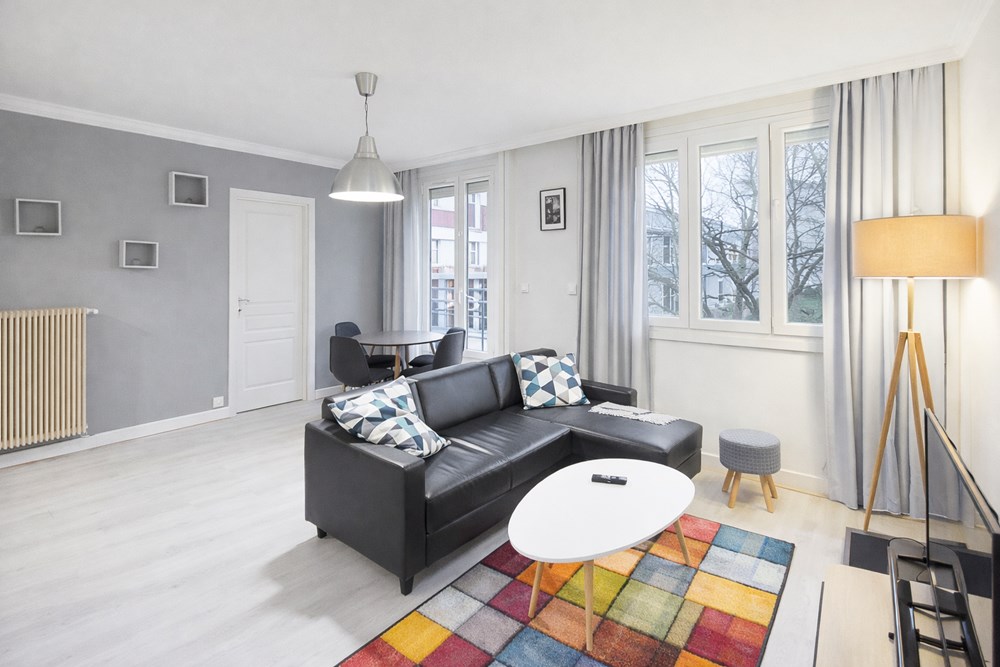 APPARTEMENT A KERGOAT - T4 DE 80 M2 - LUMINEUX - 3 CHAMBRES LOUEES EN COLOCATION - CAVE - BONNE RENTABILITE