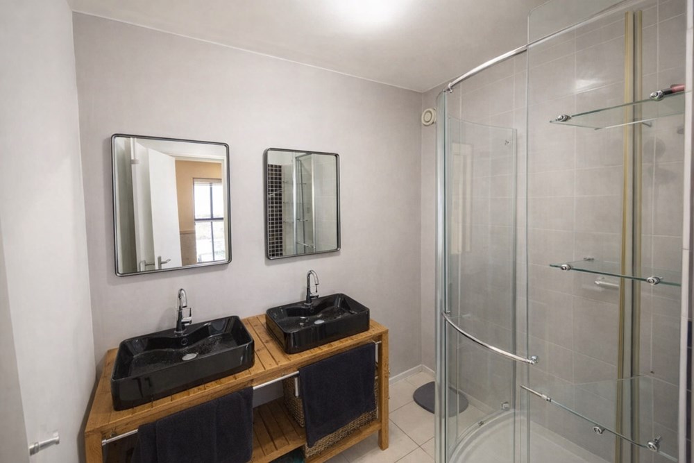BREST - APPARTEMENT - 96 M2 - 5 PIECES photo 4