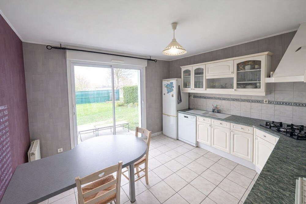 LANDERNEAU - MAISON - 105 M2 - 5 PIECES photo 2