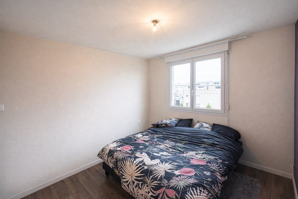 BEL APPARTEMENT LUMINEUX - PETIT IMMEUBLE- CALME - 2 CHAMBRES - SANS VIS A VIS - DALLE BETON photo 3