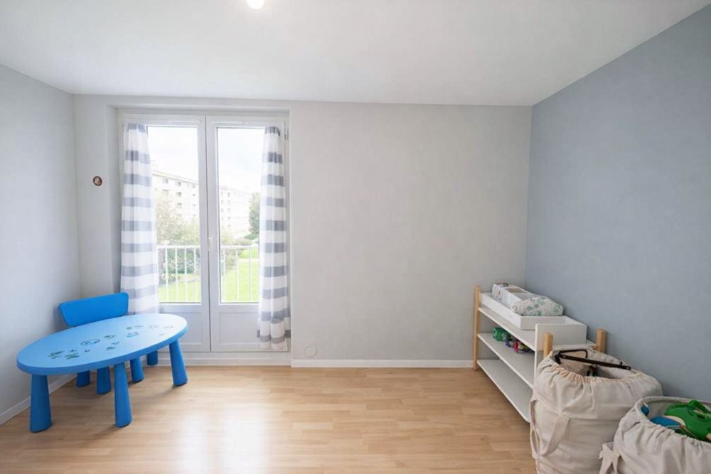 APPARTEMENT - 3 CHAMBRES DE 78 M² - TROISIEME ETAGE - ASCENSEUR - DALLE BETON - QUARTIER CALME - COPROPRIETE BIEN ENTRETENU - EXPOSITION SUD photo 4