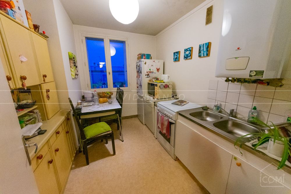 APPARTEMENT T4 70M² - 3 CHAMBRES - BALCON - CAVE - LOCATAIRE EN PLACE - BEAU POTENTIEL photo 3
