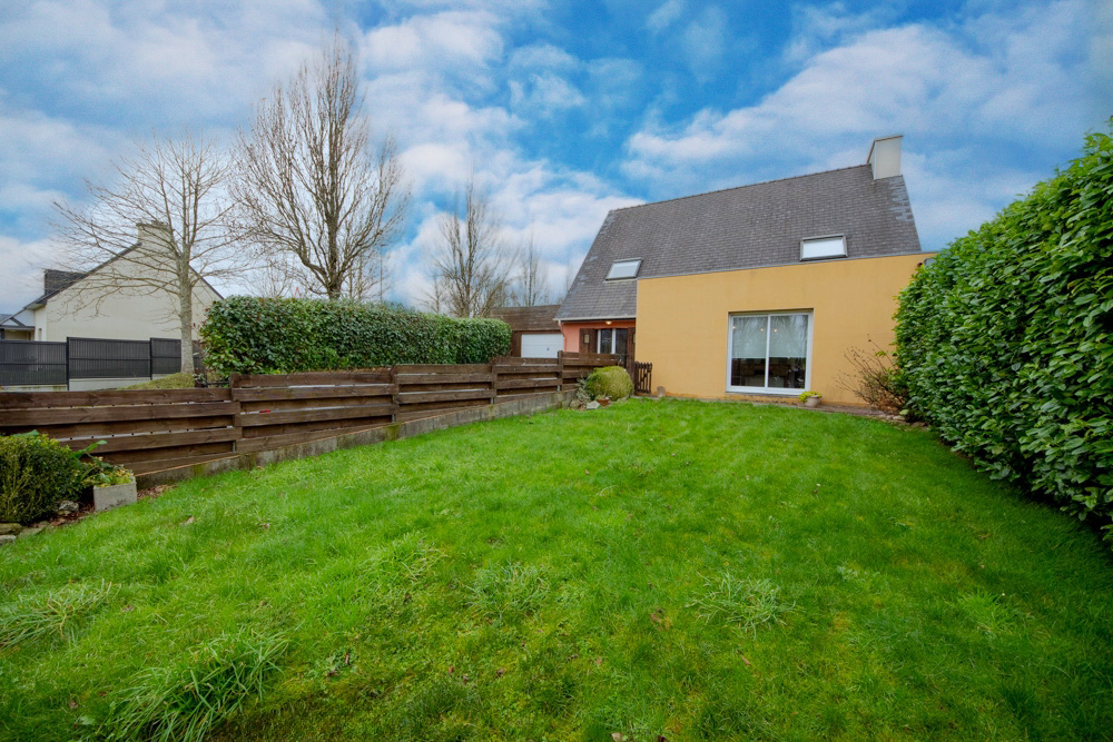 MAISON INDIVIDUELLE T7 140M² DE 1995 - 5 CHAMBRES - GARAGE - TERRASSE SUR TERRAIN DE 380M² photo 5