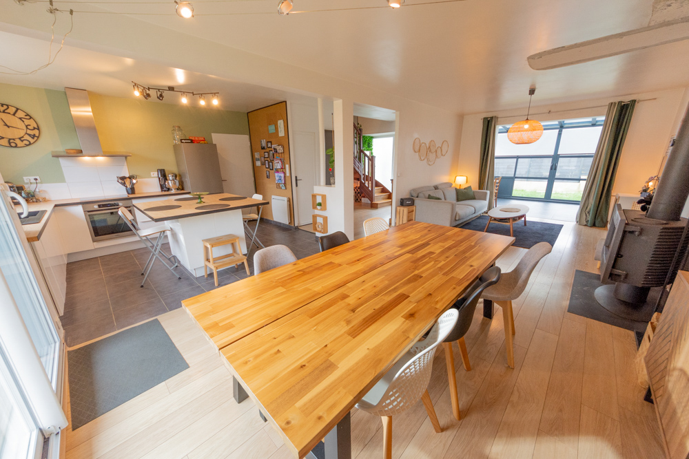 MAISON T5 126M² - 3 CHAMBRES - GARAGE - VERANDA - TERRASSE - SUR TERRAIN CLOS DE 365M²