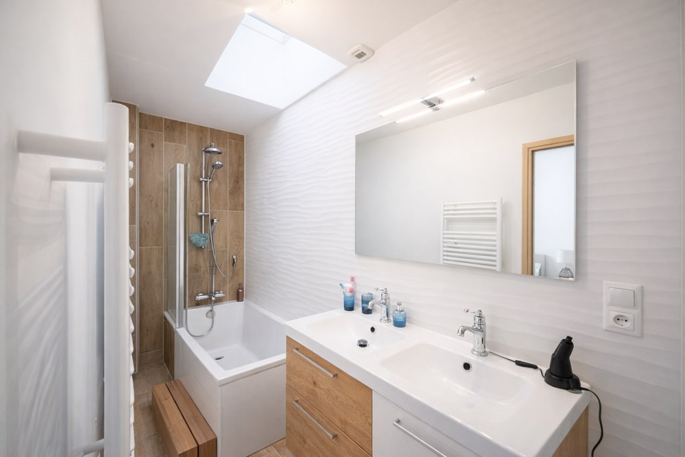 CHARMANTE MAISON / DUPLEX - 2 CHAMBRES - RENOVATION RECENTE - CALME EN IMPASSE - IDEAL 1ER ACHAT photo 5
