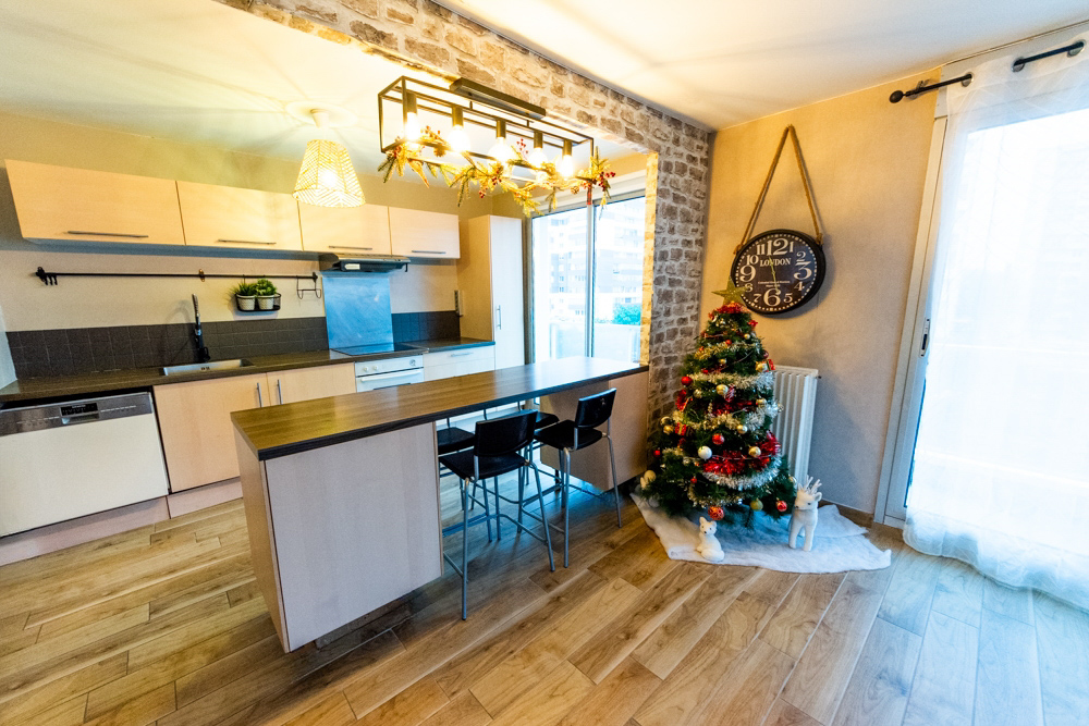 APPARTEMENT T4 85M² - 3 CHAMBRES - CAVE - ASCENSEUR - DALLE BETON - PAS DE TRAVAUX photo 3