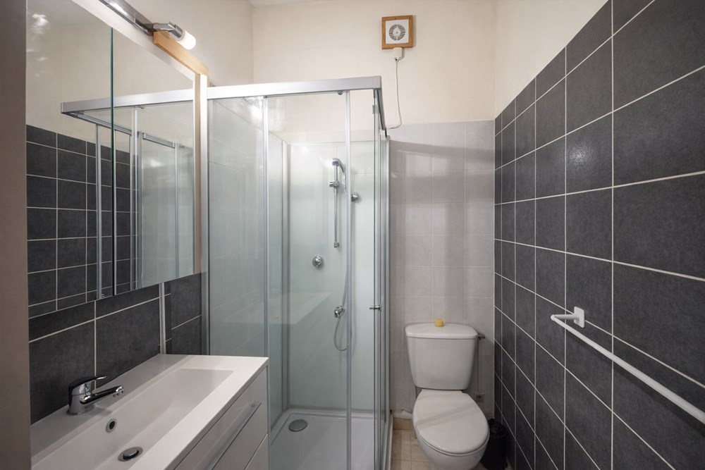 BREST - APPARTEMENT - 38 M2 - 2 PIECES photo 5