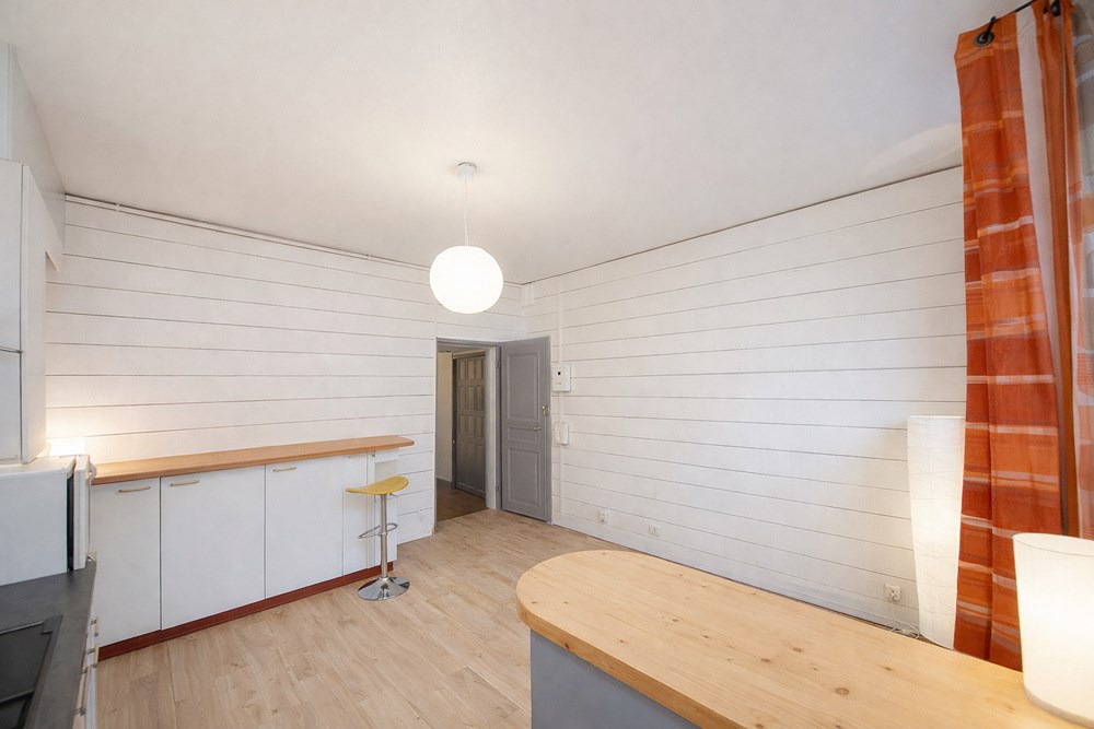 BREST - APPARTEMENT - 38 M2 - 2 PIECES photo 3