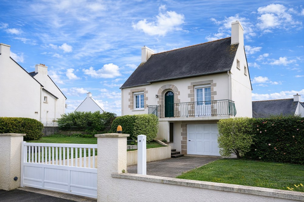 MAISON T5 - 100M² - 3 CHAMBRES - TERRAIN 650M² - SOUS SOL COMPLET - CALME - DPE D