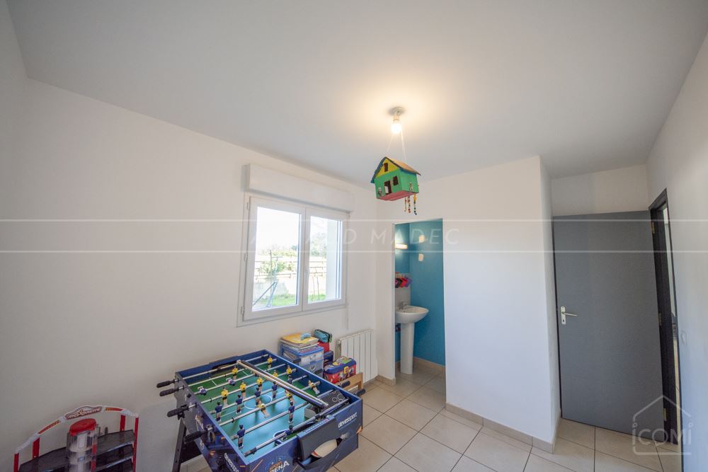 MAISON CONTEMPORAINE 2012 - T5 DE +100M² - PIECE DE VIE 40 M² - 4 CHAMBRES - EXPO SUD - TERRAIN CLOS - RARE photo 5