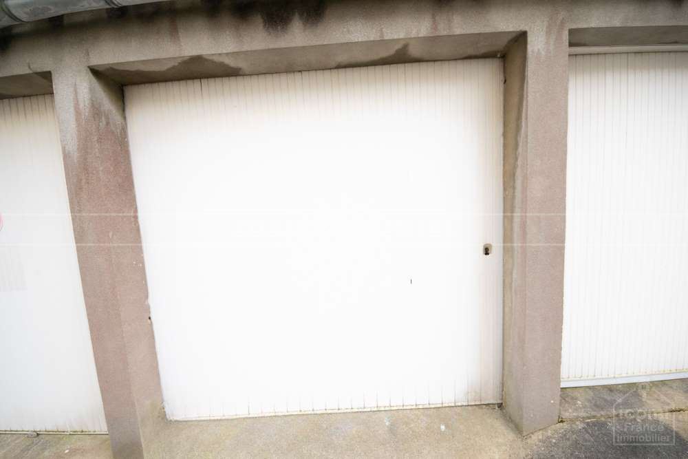 FINISTERE - BREST - PROCHE CAPUCINS ET PISCINE DE RECOUVRANCE - GARAGE - DANS RESIDENCE CALME photo 2