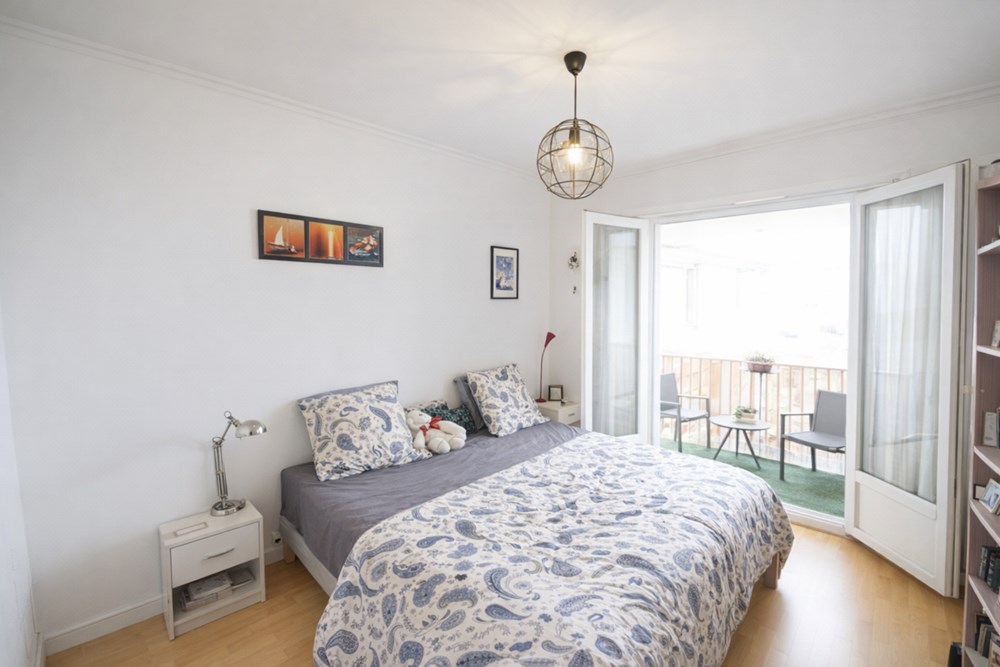 BELLEVUE - APPARTEMENT 77 M² - GRANDE PIECE DE VIE - 3 CHAMBRES POSSIBLE - PARKING FACILE - ASCENSEUR - photo 5