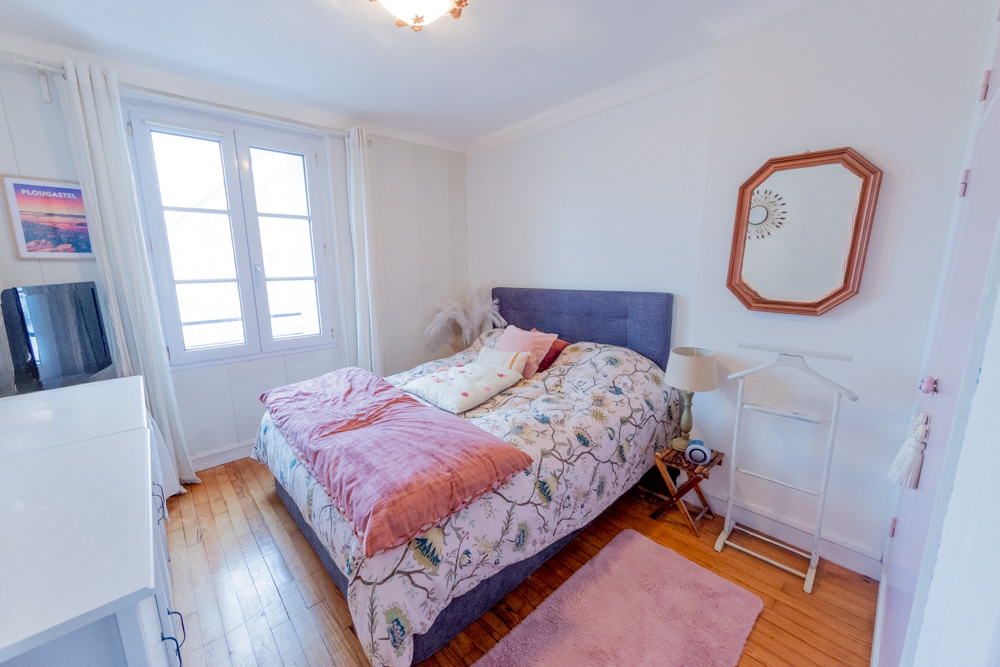 APPARTEMENT T5 78M² - 3 CHAMBRES - DALLE BETON - CAVE - PARKING AISE - BEAU POTENTIEL photo 4