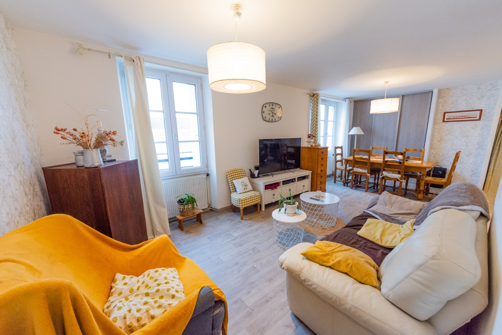 APPARTEMENT T5 78M² - 3 CHAMBRES - DALLE BETON - CAVE - PARKING AISE - BEAU POTENTIEL photo 2