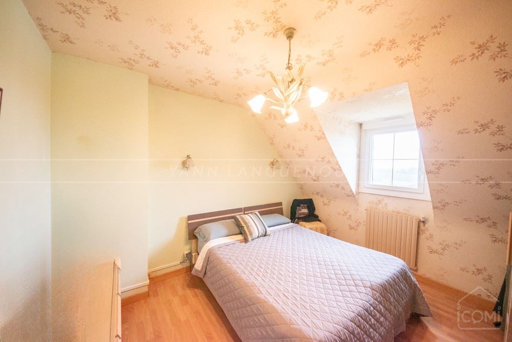 MAISON 106M² - 4 CHAMBRES - TERRAIN 1000M² - GRANDE PIECE DE VIE - SOUS-SOL COMPLET- DPE C - BOURG photo 5