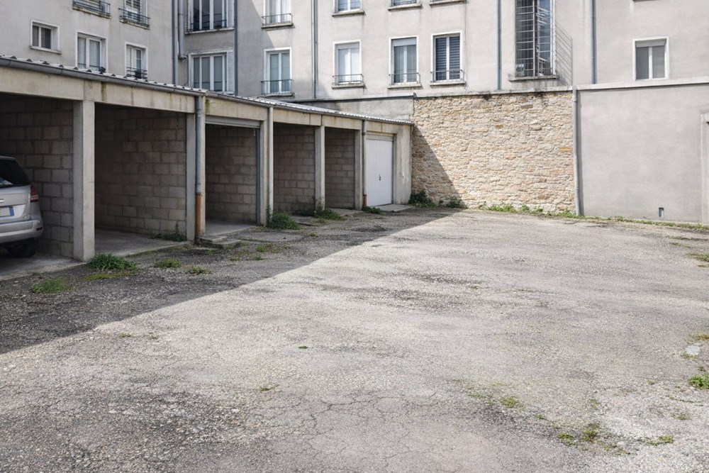 GARAGE - SIAM TRIANGLE D'OR - RARE - ZONE STATIONNEMENT ORANGE - PROCHE COMMERCES photo 3