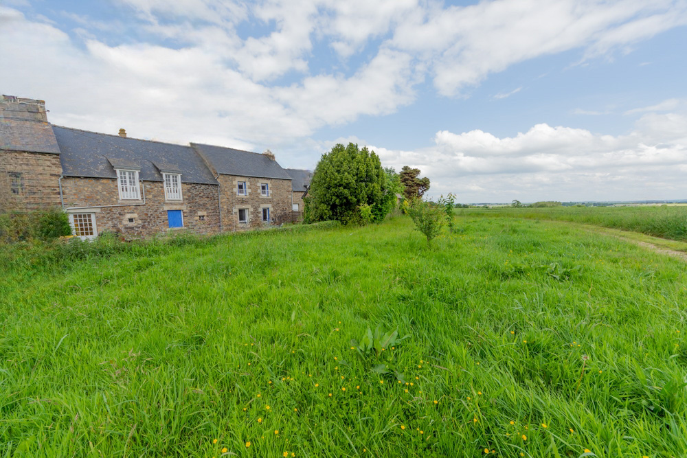 MAISON DE CAMPAGNE DE 1890 101M² - 3 CHAMBRES POSSIBLE 5 - DEPENDANCE SUR TERRAIN DE 675M²