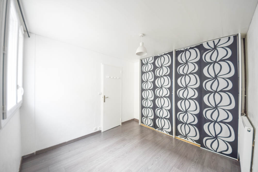 BOULEVARD MONTAIGNE - APPARTEMENT T3 DE 60 M2- 2 CHAMBRES - DALLE BETON - CAVE - ASCENSEUR - LOCAL A VELO - STATIONNEMENT AISE - FAIBLES CHARGES photo 4