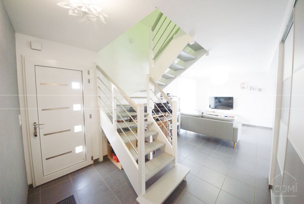 MAISON 90M² - CONSTRUCTION 2016 - POMPE A CHALEUR - GRANDE PIECE DE VIE - 3 CHAMBRES - JARDIN - EXPOSITION SUD photo 3