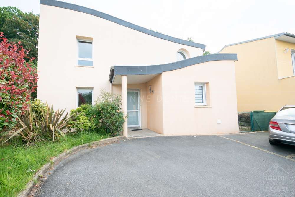 MAISON - T6 - LANDERNEAU - QUARTIER DES ANGES - TRES PROCHE DU CENTRE VILLE - BELLE CONSTRUCTION photo 2