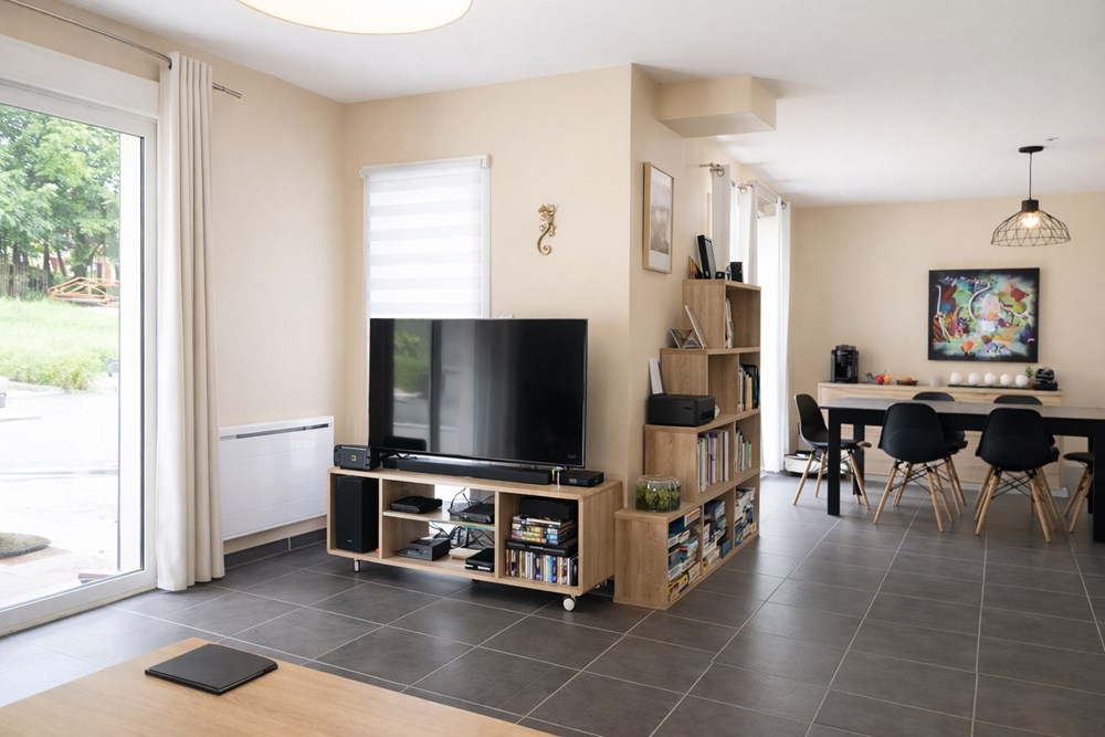 MAISON - T6 - LANDERNEAU - QUARTIER DES ANGES - TRES PROCHE DU CENTRE VILLE - BELLE CONSTRUCTION photo 3