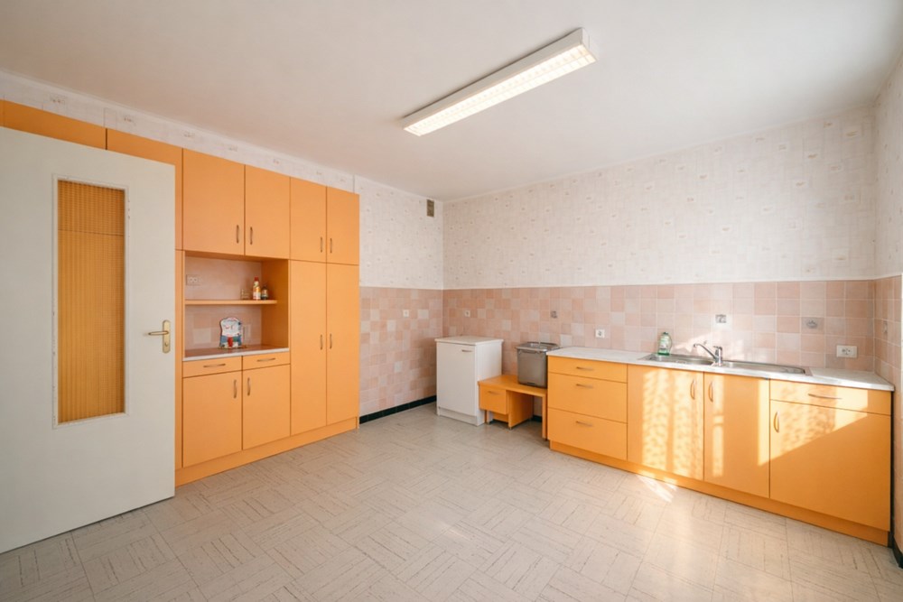MAISON DE 200M² - IDEAL FAMILLE OU INVESTISSEUR - SITUATION PRIVILEGIEE - TERRAIN 350 M² - RARE photo 4
